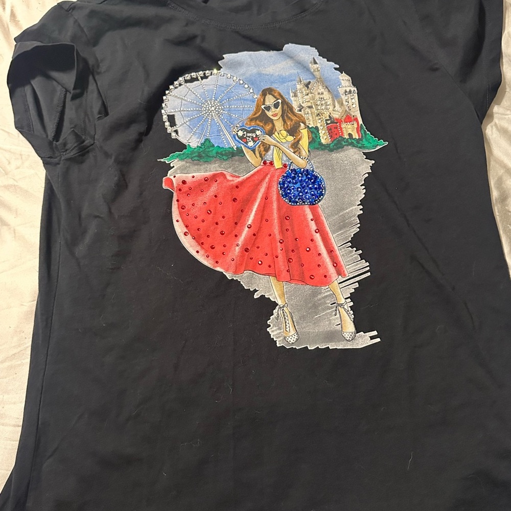 Black T-Shirt with Fashion Graphic Vinizbena brand